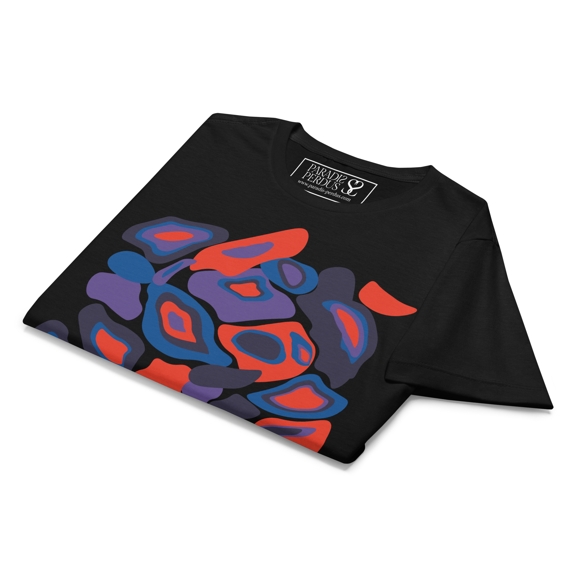 T-shirt cintré en coton noir profond imprimé “Panscro” de Paradis Perdus® 8 Le KRUSH workshop boutique T-shirt cintré en coton noir profond imprimé “Panscro” de Paradis Perdus® présenté plié en gros plan