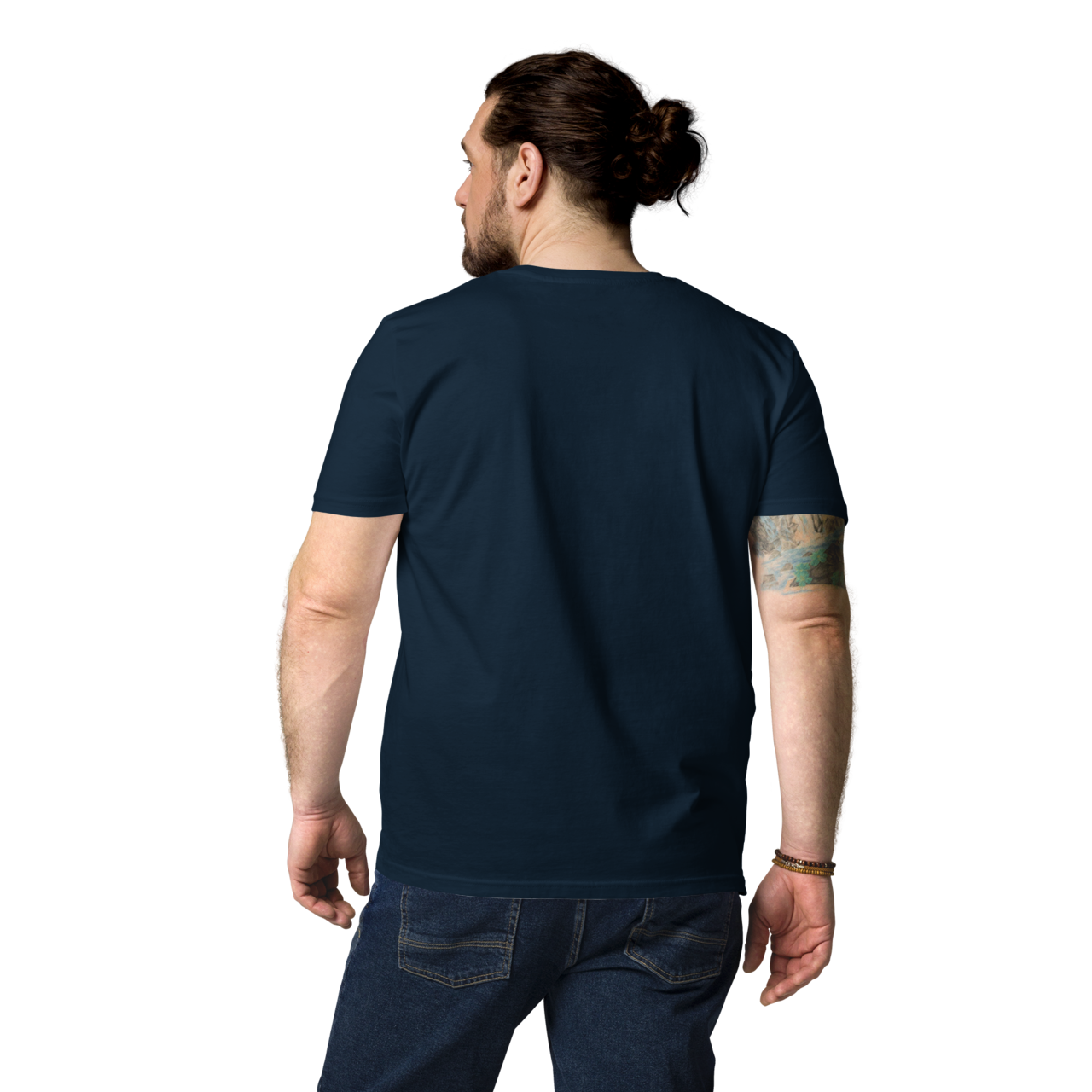 T-shirt en coton bio bleu marine imprimé "Sfogliatelle" de Paradis Perdus® 6 Le KRUSH workshop boutique T-shirt en coton bio bleu marine imprimé “Sfogliatelle” de Paradis Perdus® porté par un homme de dos