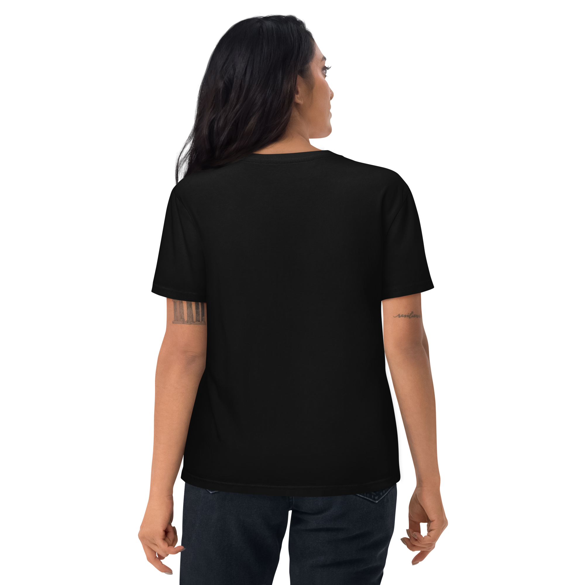 T-shirt en coton bio noir profond imprimé “Sfogliatelle” de Paradis Perdus® 6 Le KRUSH workshop boutique T-shirt en coton bio noir profond imprimé “Sfogliatelle” de Paradis Perdus® porté par une femme de dos