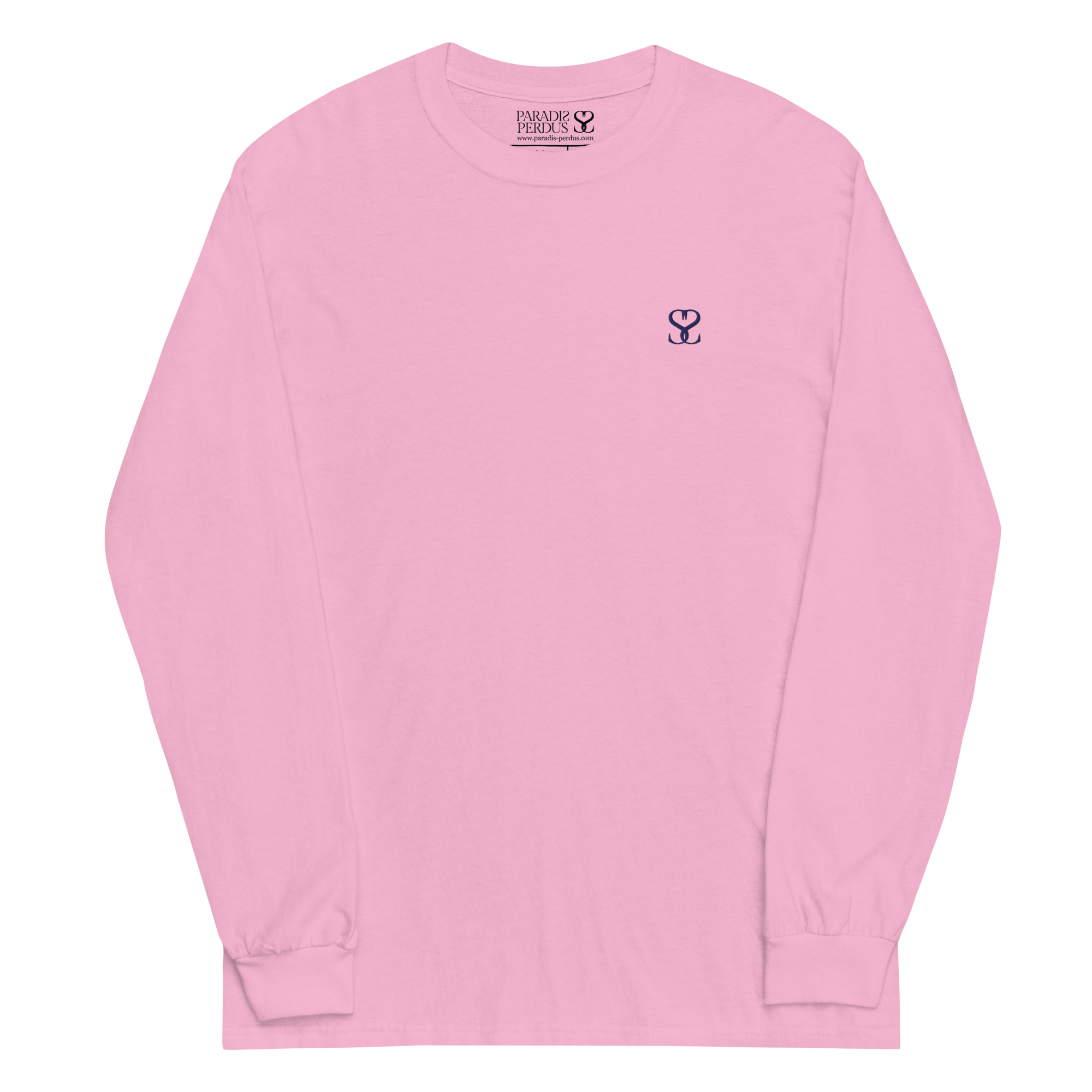 T-shirt manches longues en coton rose bonbon brodé monogramme bleu de Paradis Perdus® 1 Le KRUSH workshop boutique T-shirt manches longues en coton rose bonbon brodé du monogramme bleu marine de Paradis Perdus® porté de devant