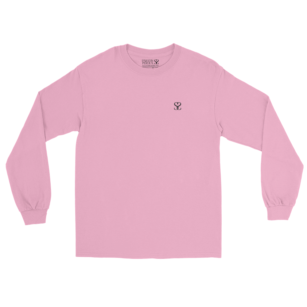 T-shirt manches longues en coton rose bonbon brodé monogramme noir de Paradis Perdus® 3 Le KRUSH workshop boutique T-shirt manches longues en coton rose bonbon brodé du monogramme noir profond de Paradis Perdus® posé à plat devant