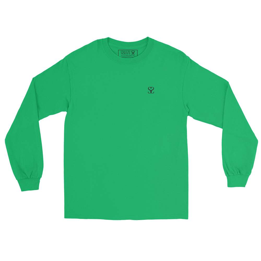 T-shirt manches longues en coton vert menthe brodé monogramme noir de Paradis Perdus® 3 Le KRUSH workshop boutique T-shirt manches longues en coton vert menthe brodé du monogramme noir profond de Paradis Perdus® posé à plat devant